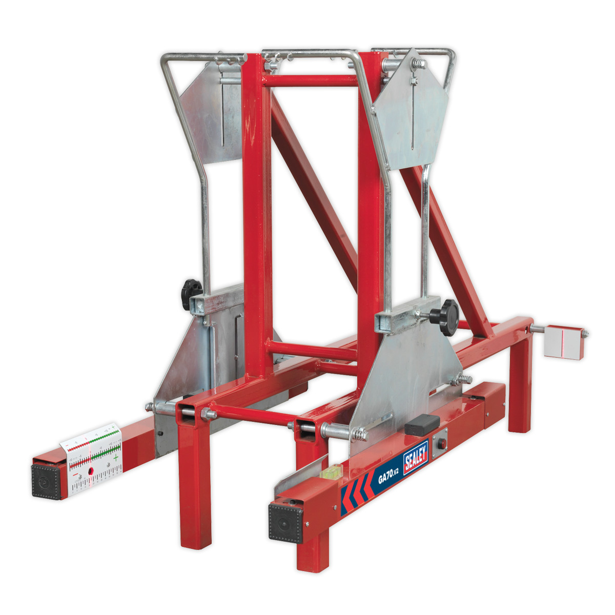 GA70CR CALIBRATION RIG - Laser heads secure to the rig and rests on the bobbins that contact the vehicle’s wheel rim.