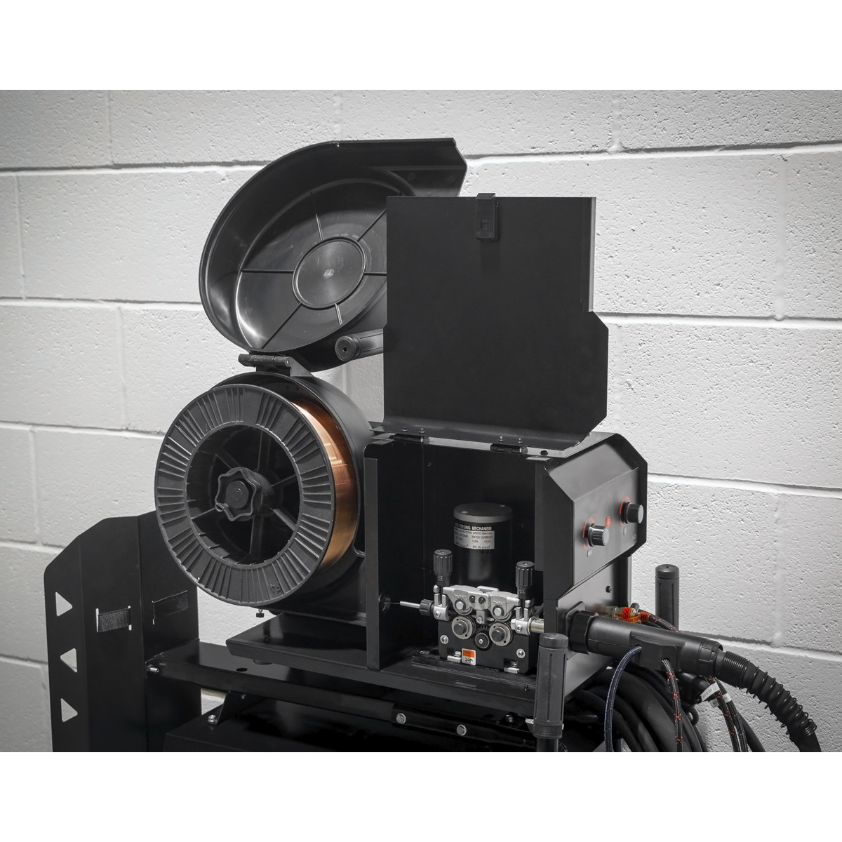 Sealey 500A Professional Gas/Gasless MIG/TIG/MMA Inverter Welder With Portable Wire Feeder 400V/3ph POWERMIG500i