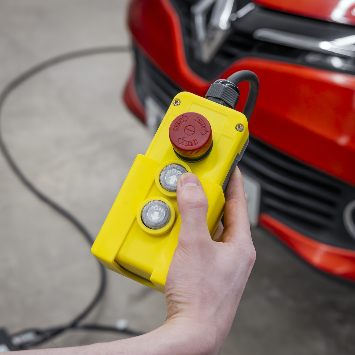 Sealey Portable Car Lift 2.25 Tonne CLM2250