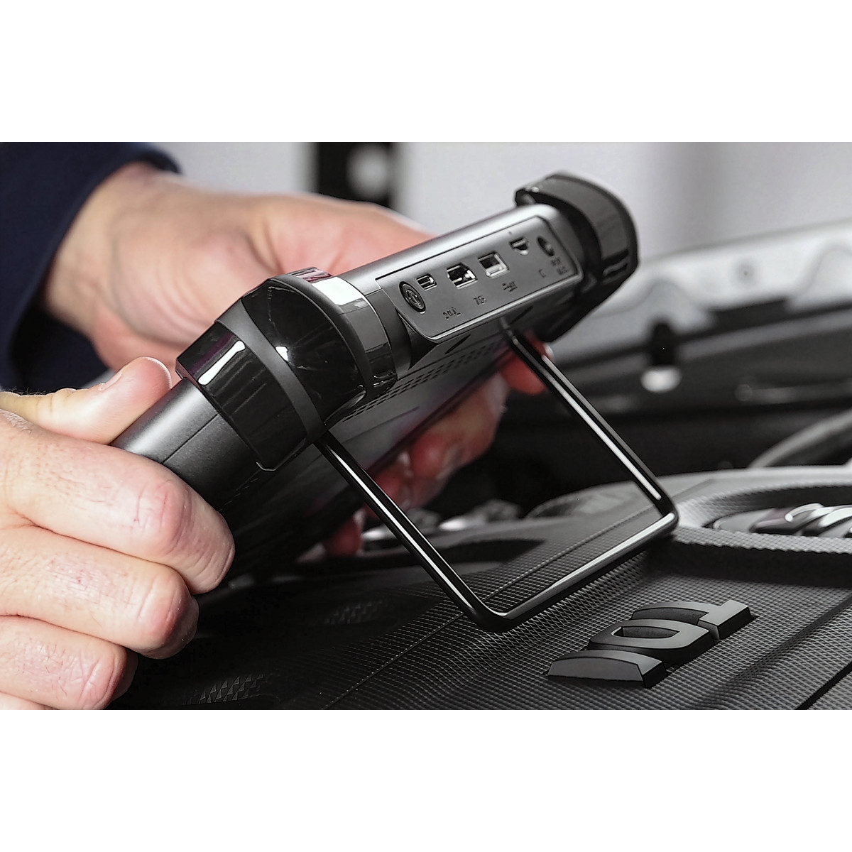 SPBC40 - Premier Battery Support Unit Charger & Maintainer 40A