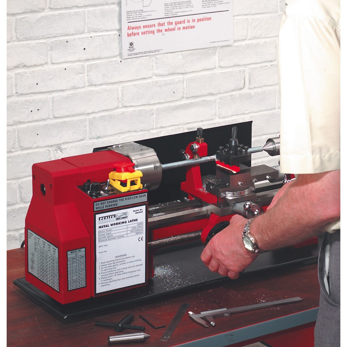 heavy duty metalwork lathe