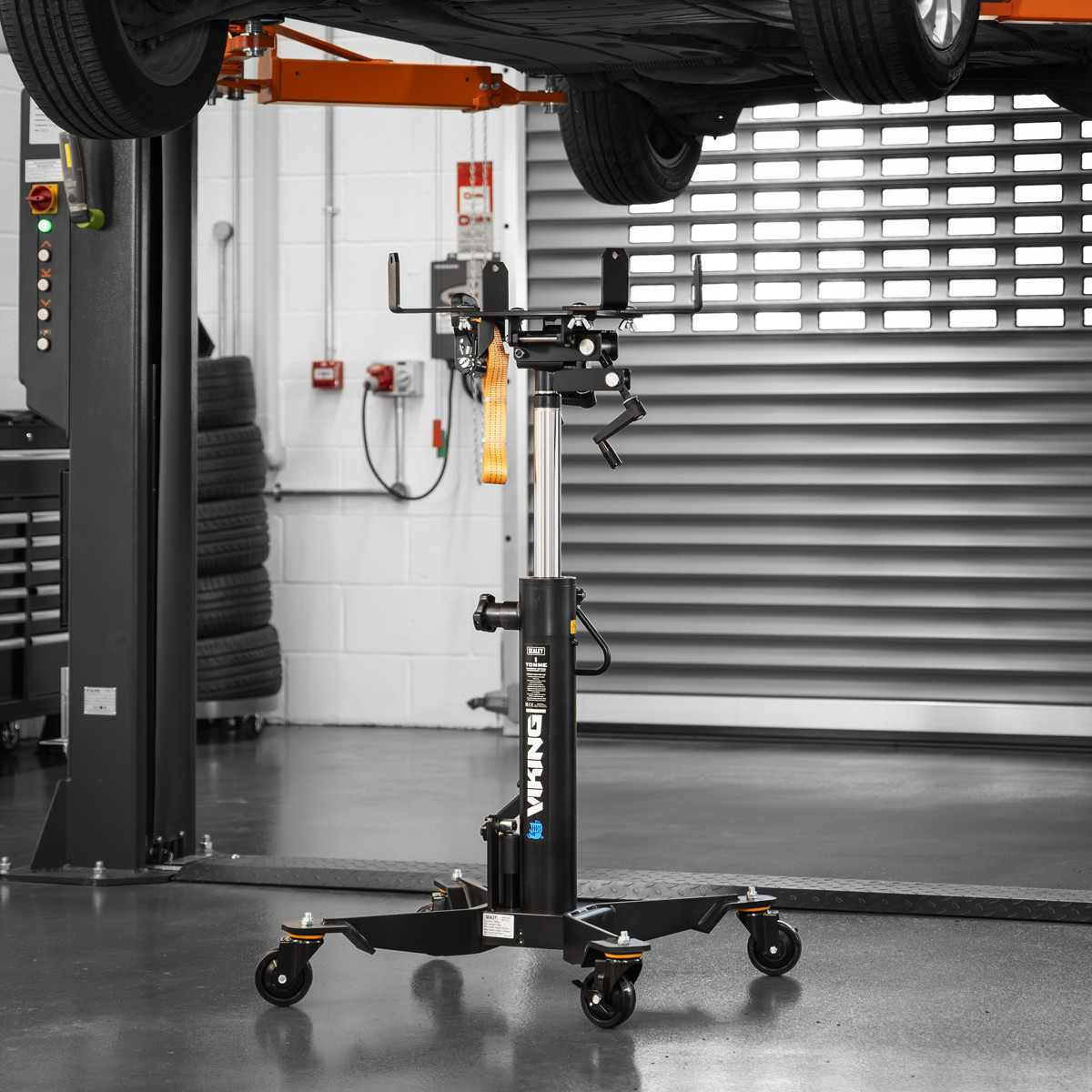 Vertical Transmission Jack for gearbox support