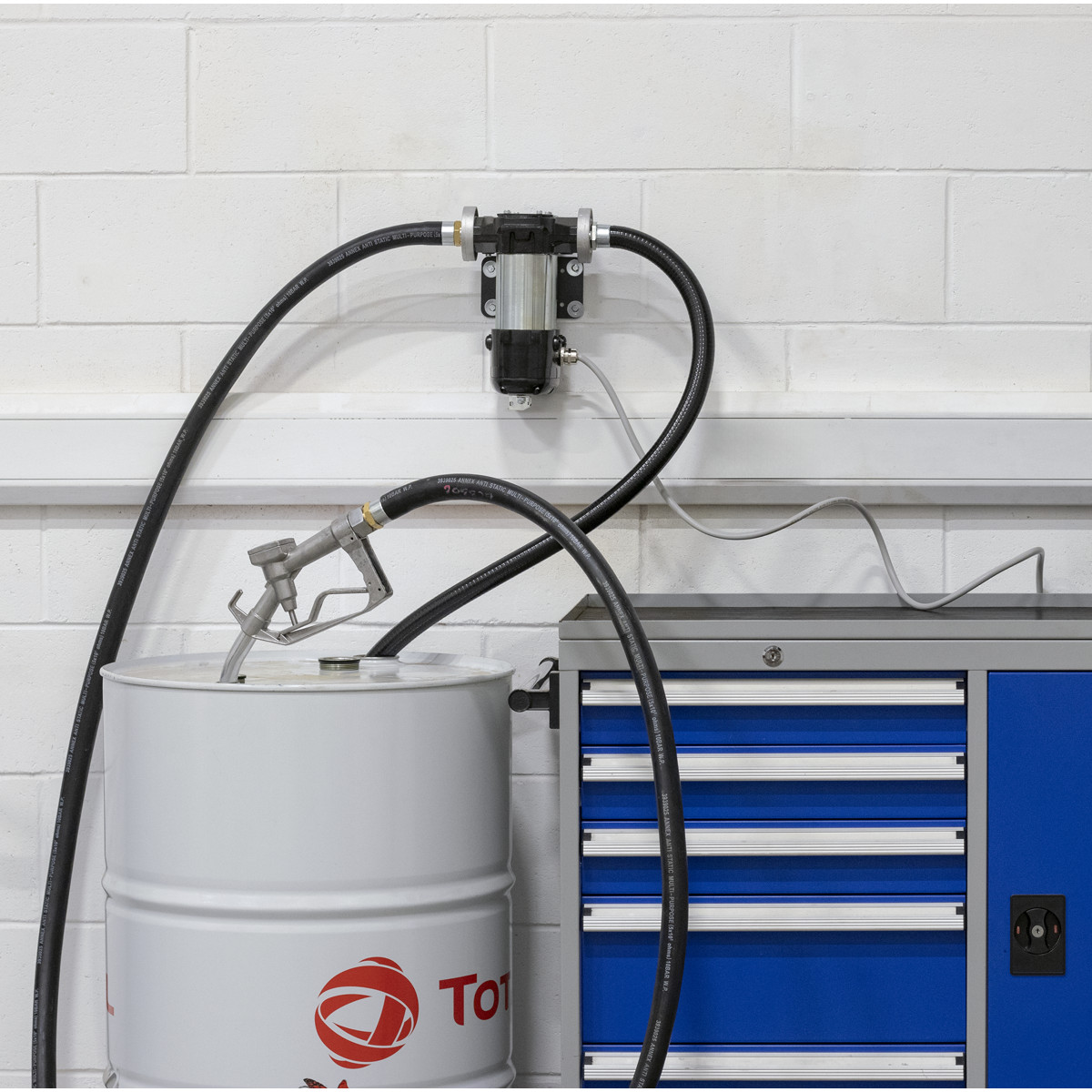 Sealey High Volume Diesel & Fluid Transfer Pump 24V TP9824