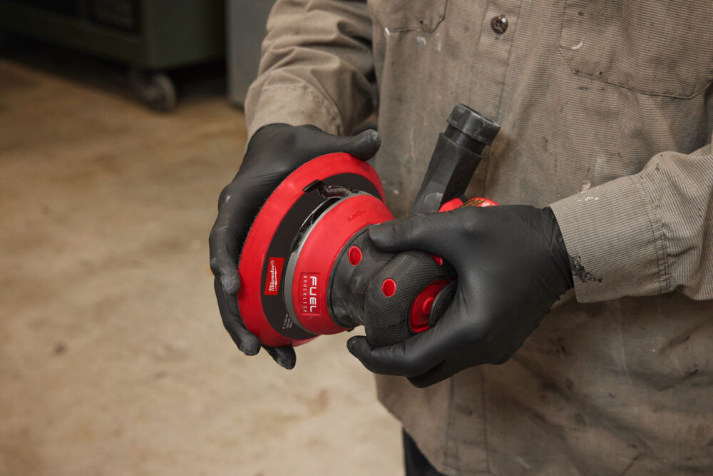 MIlwaukee M12 cordless random orbital sander M12FROS2.5
