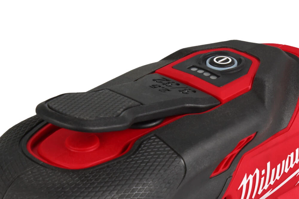Milwaukee lightweight M12 Sander M12FROS2.5