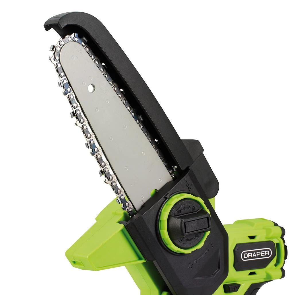 Draper 18v pruning saw with 15cm blade