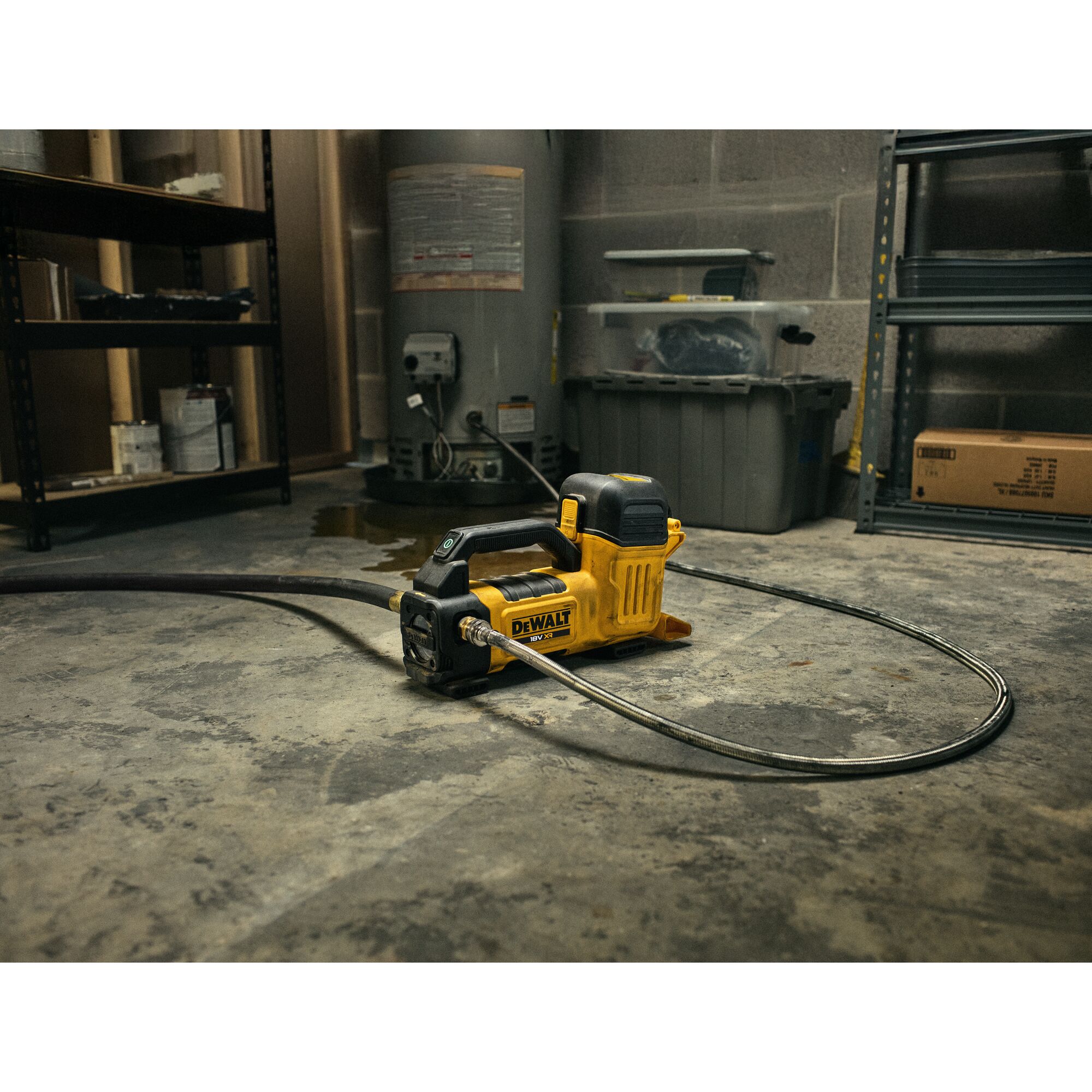 DeWalt DCE050N-XJ 18v Xr Transfer Pump (Body Only)