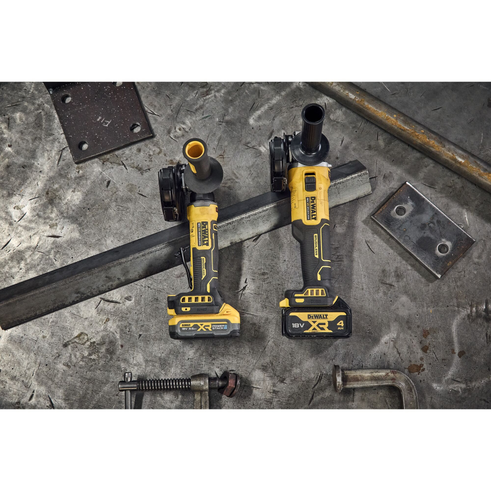 DeWalt 5" Angle grinder DCG404N-xj