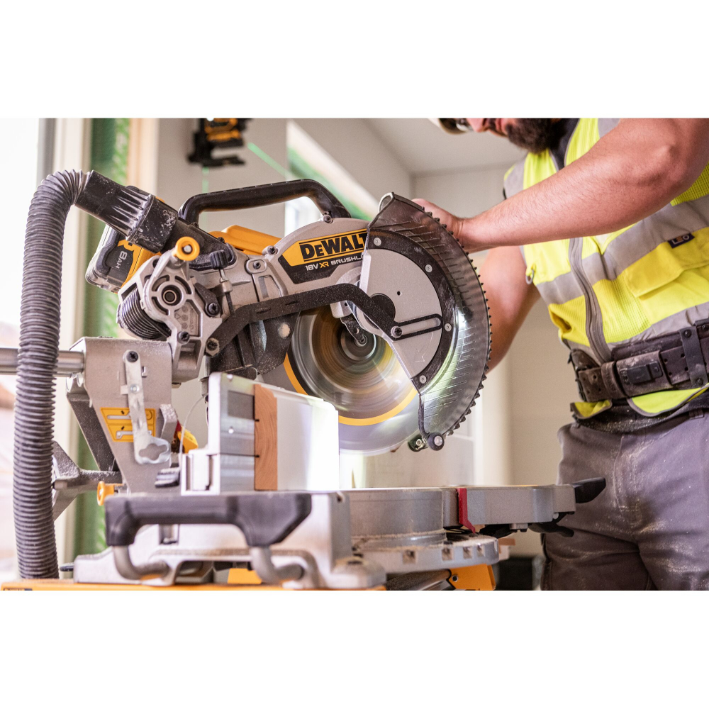 DeWalt DCS782N-XJ 18v XR Cordless Mitre Saw (Body Only)