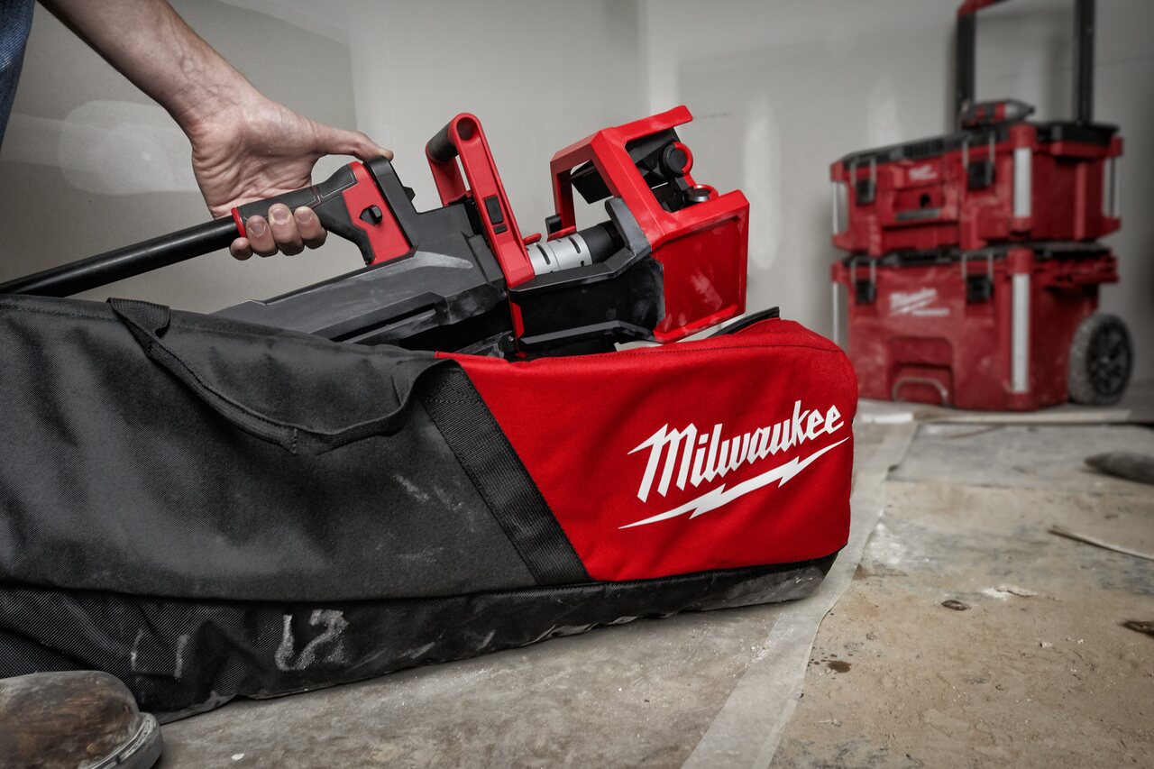 Milwaukee flood light storage bag