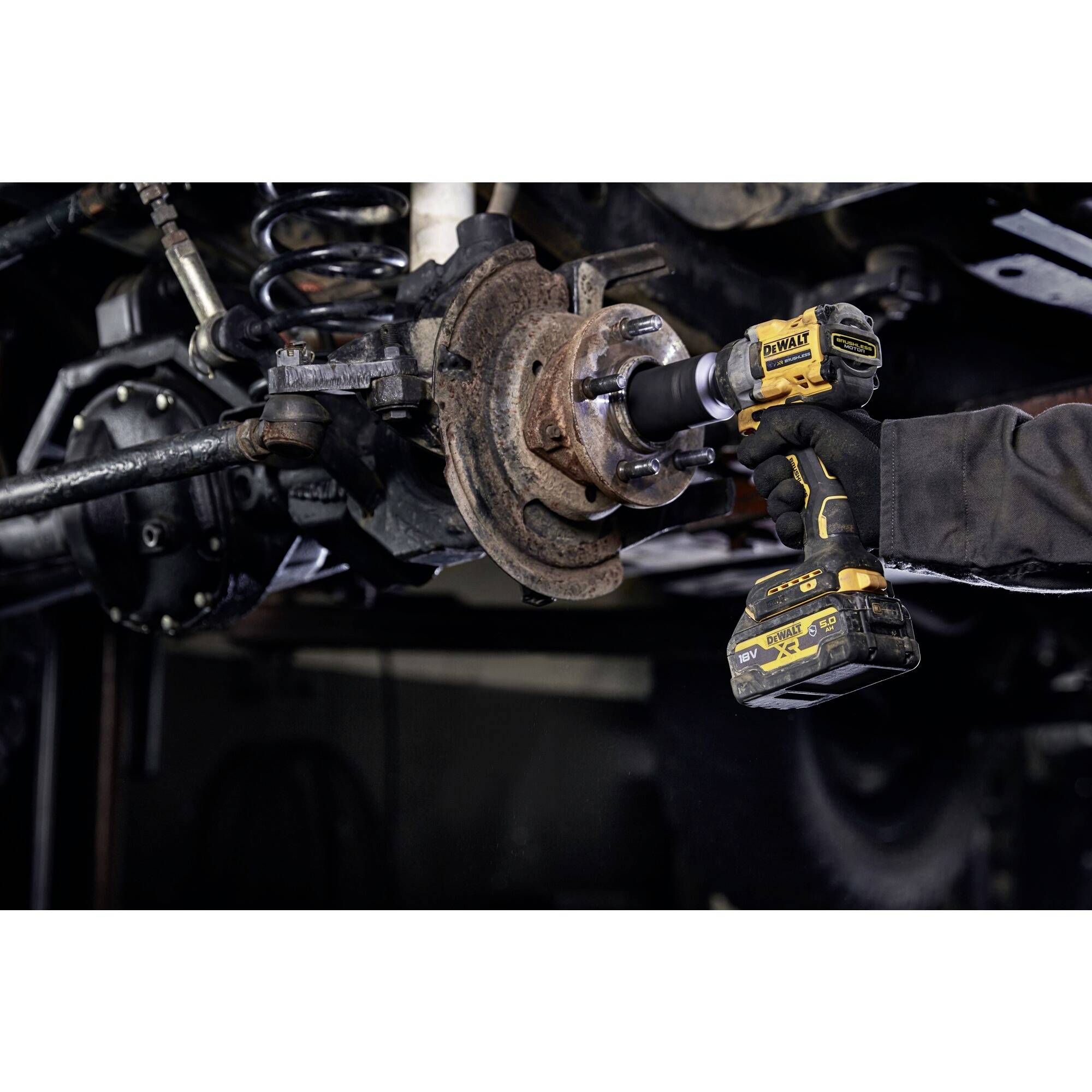 DeWalt 1/2" cordless impact wrench