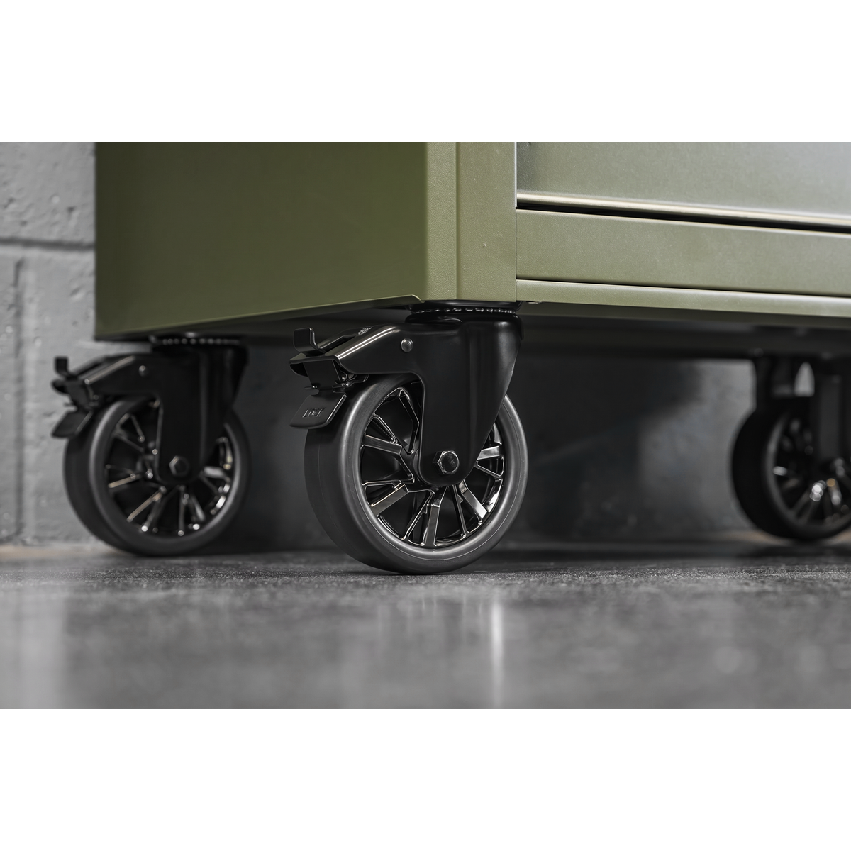 Sealey workshop roll cabinet storage