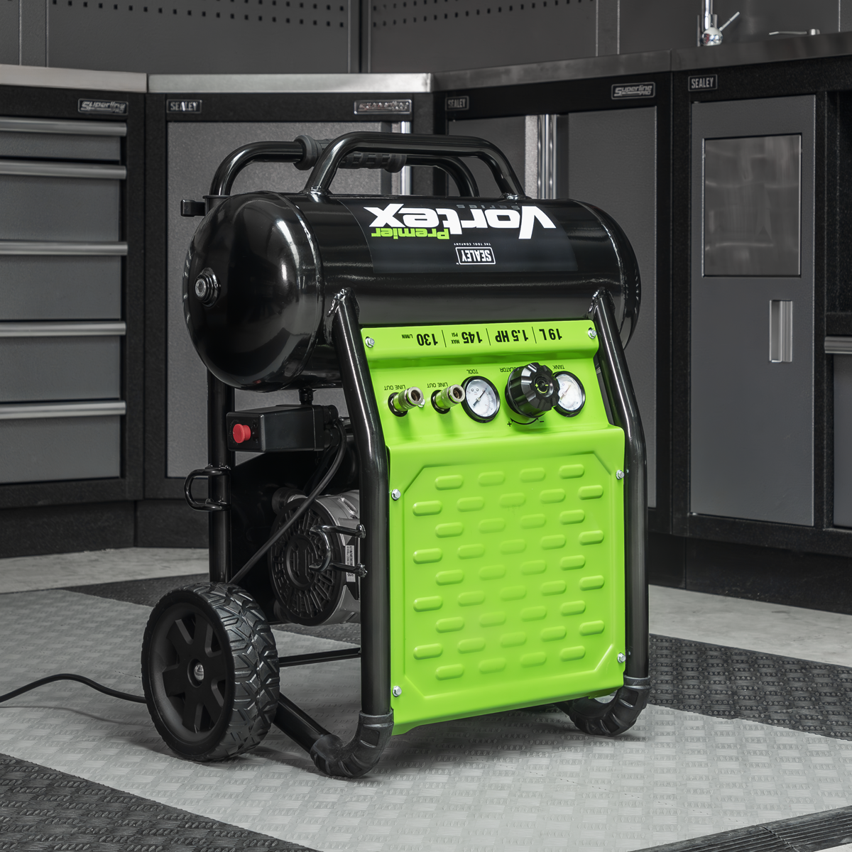 Sealey portable 19 litre compressor
