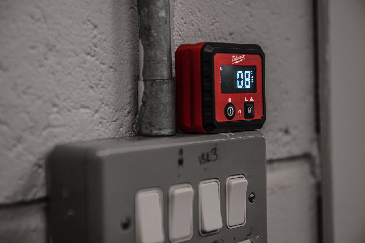easy to navigate Digital Angle Gauge