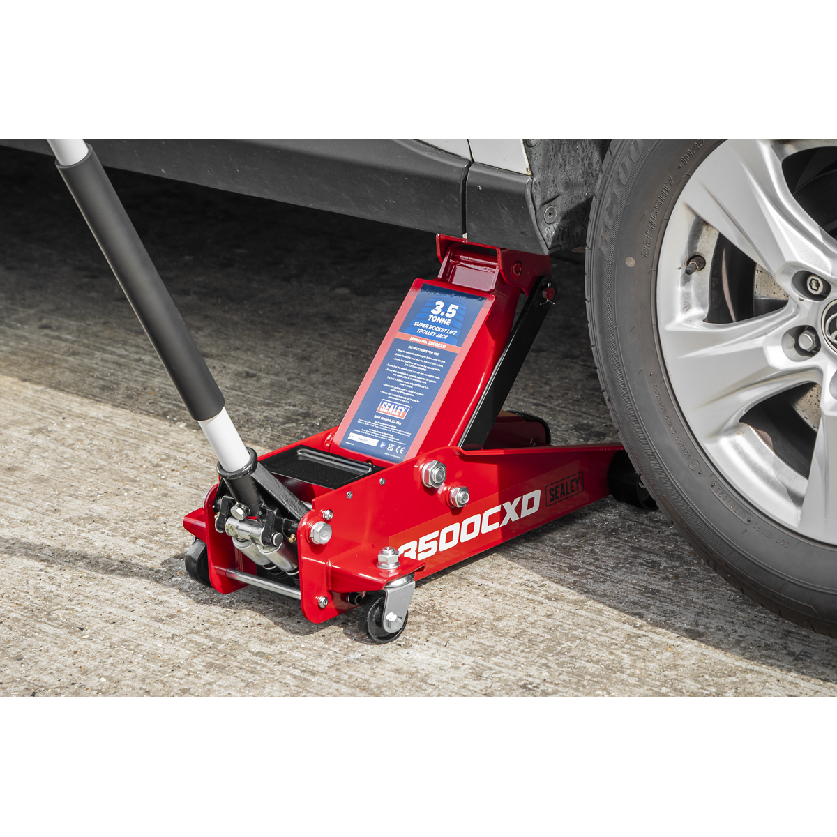 Sealey super rocket Car hydraulic car jack