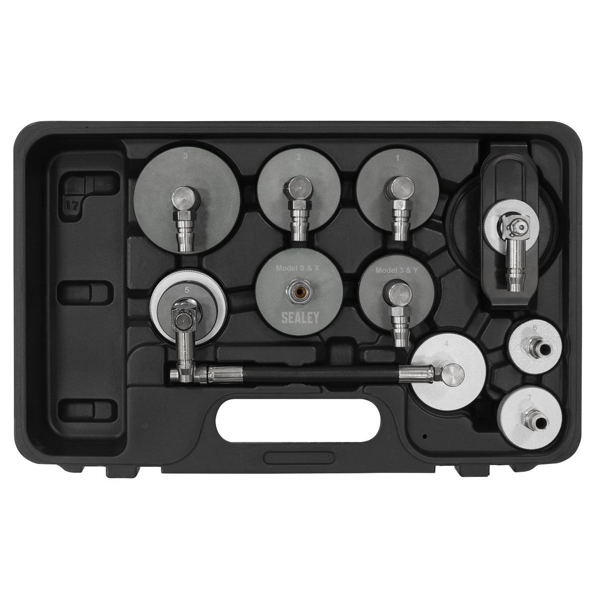 UNIVERSAL ADAPTOR INCLUDED – Features a 90° rotating coupling and height adjustment for secure fitting to Ø26–79mm reservoirs.