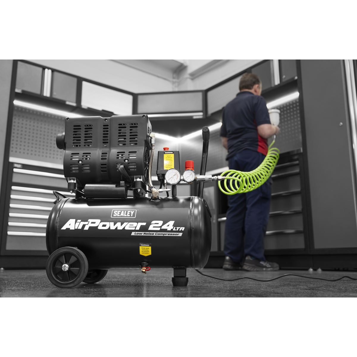 Sealey portable 24 litre air compressor