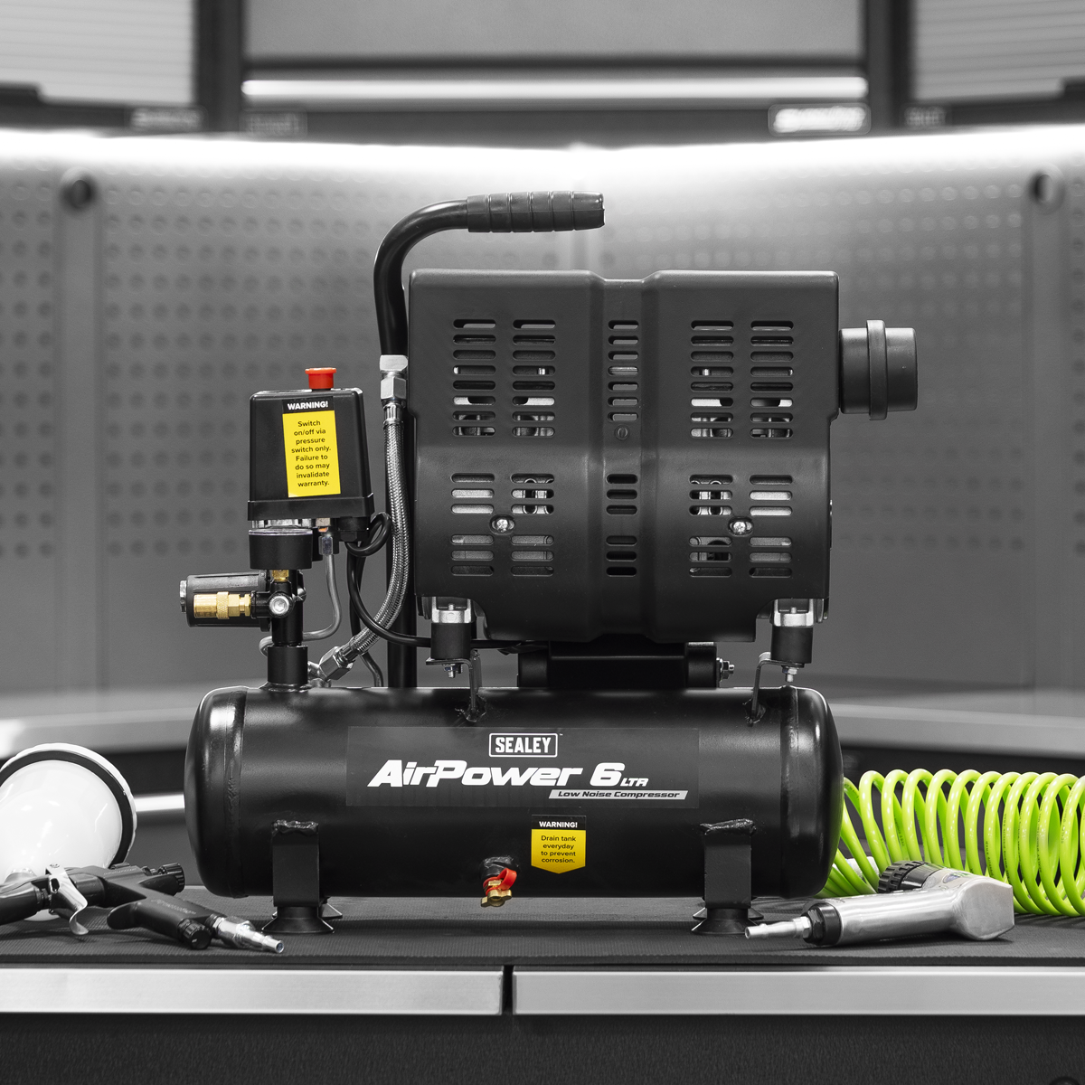 Sealey oil free mini 6 litre air compressor