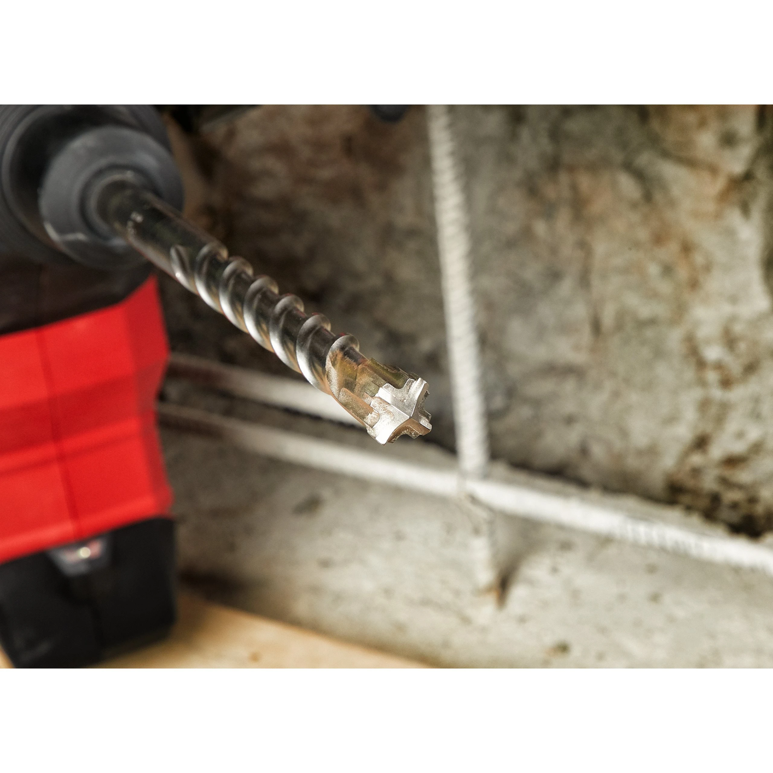 Milwaukee large drill bit for SDS MAX Drills