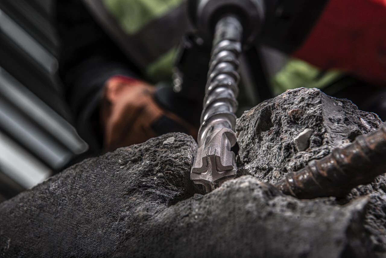 Milwaukee large drill bit for SDS MAX Drills