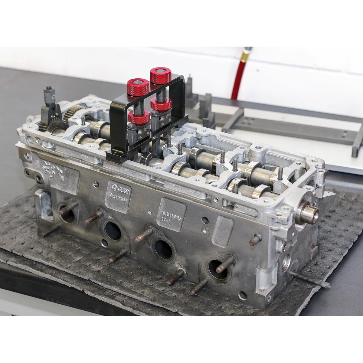 • VAG AND PORSCHE - This kit is suitable for 1.2, 1.6, 2.0, 2.7, 3.0, 4.0, 4.2 common rail diesel engines.