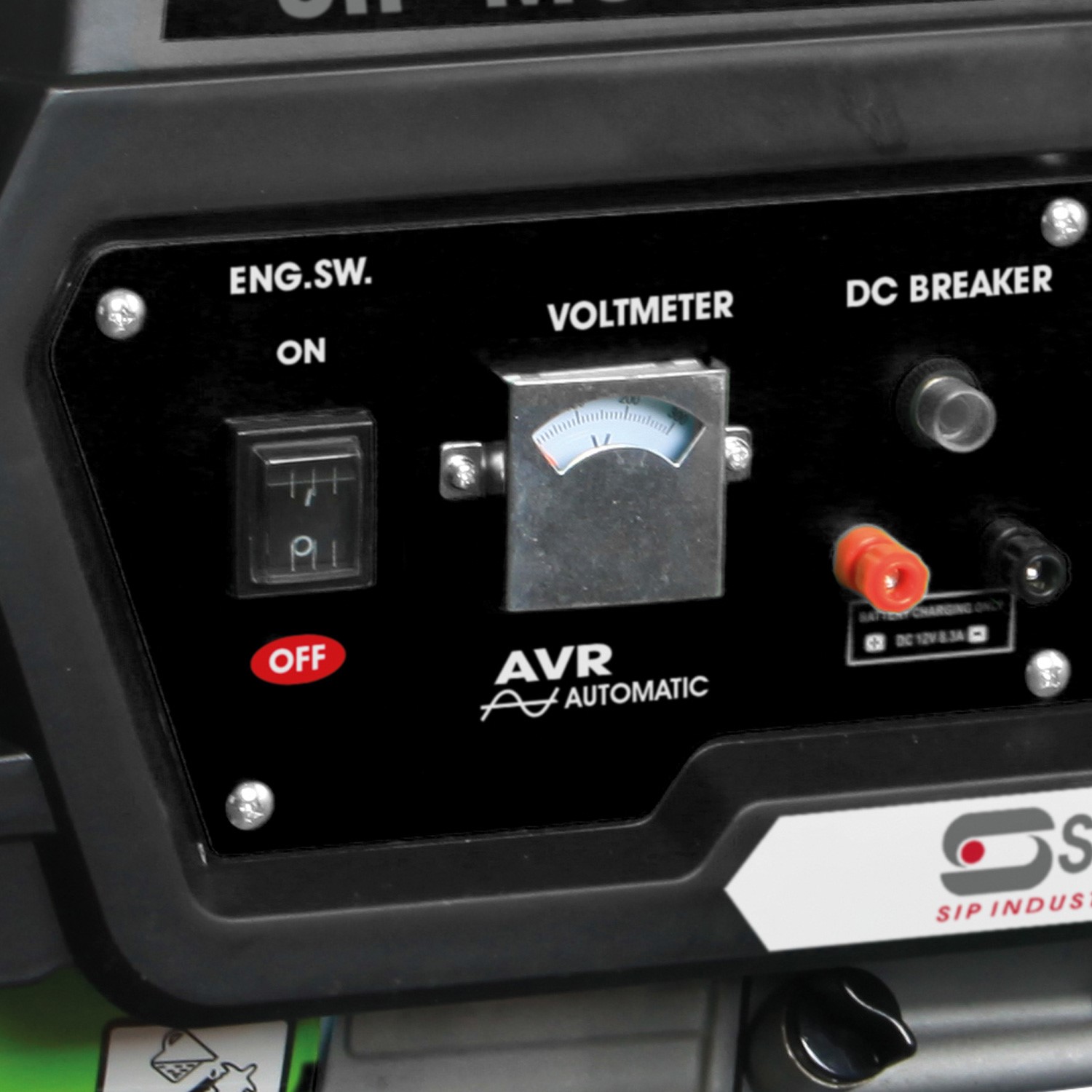 SIP MEDUSA T2500W Petrol Generator 110V and 230V socket connection close up