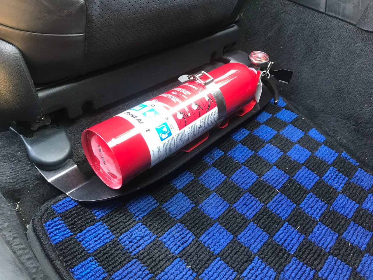 fire extinguisher mount