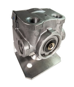 Midland Haldex Relay Valve P/N: KN28056