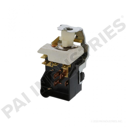 393442C1 Navistar Headlight Switch