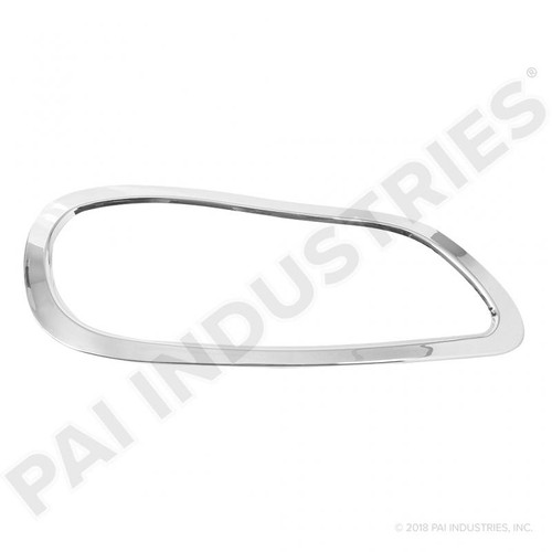 A17-14930-001 Freightliner Right Hand Headlight Bezel
