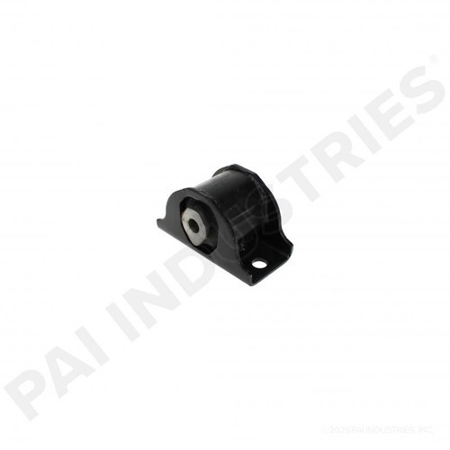 18-67081-000 Freightliner Engine Mount