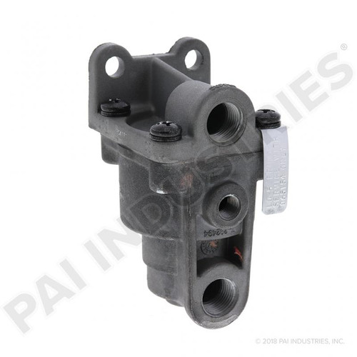 20QE3338 Mack Ratio Valve