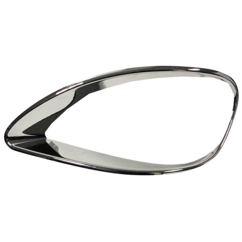 06-32242-000 Freightliner Headlight Bezel
