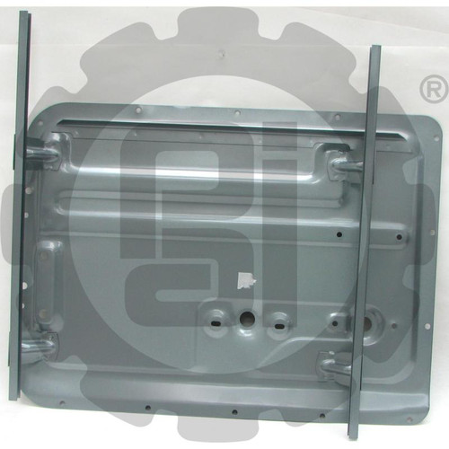 5QX559P8 Mack Door Panel