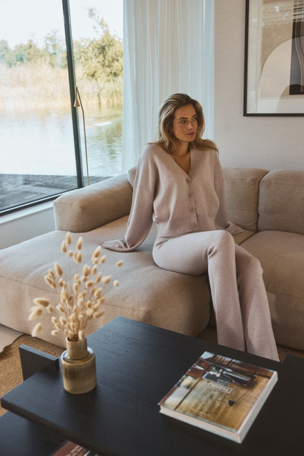 Olly Cardigan- Feather