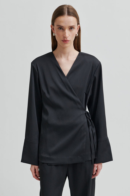 Glari Wrap Shirt- Black Sand