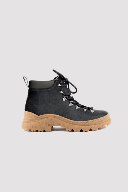 The Weekend Boot- WOMENS: Black