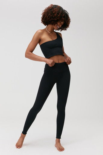 Gym Ruffled High Waisted Leggings In Black –