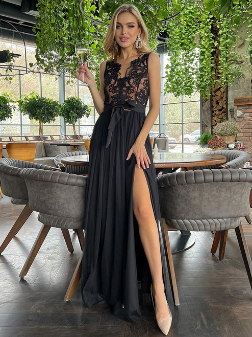 Maxi Dress with Lace Top and Tulle Bottom - Black and Beige