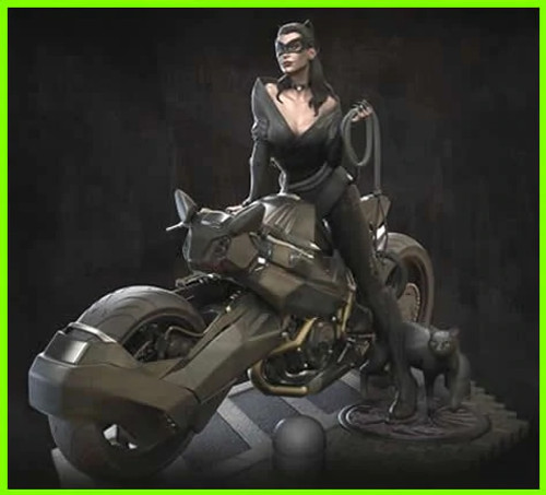 Catwoman on Bike - STL File for 3D Print - maco3d