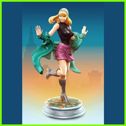 Gwen Stacy Statue - STL File for 3D Print - maco3d