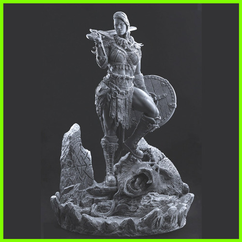 Ellika Female Warrior - STL File 3D Print - maco3d