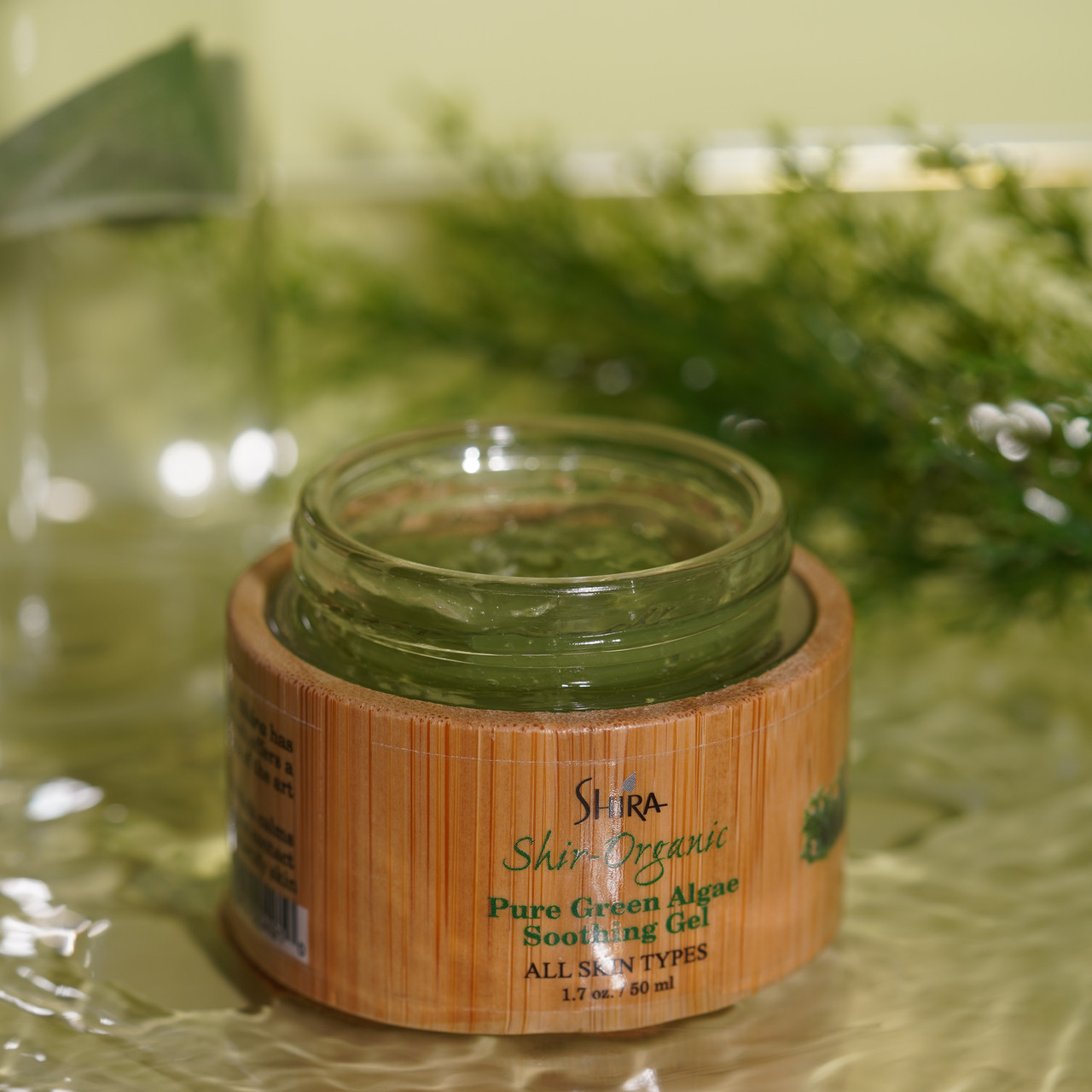 Pure Green Algae Soothing Gel by Shira with Algae