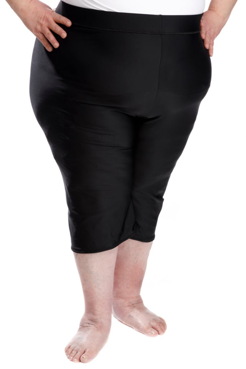 Plus-Size High-Rise Compression Capris