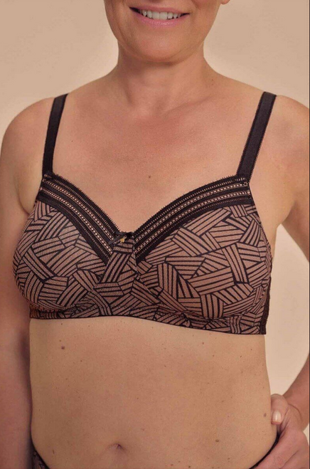 Amoena 45127 Brooke Padded Wire Free Mastectomy Bra