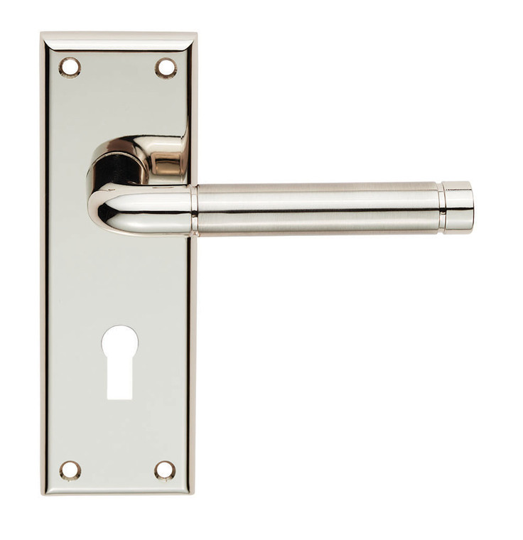 Essentials Quaro Lever On Backplate - Lock 57mm