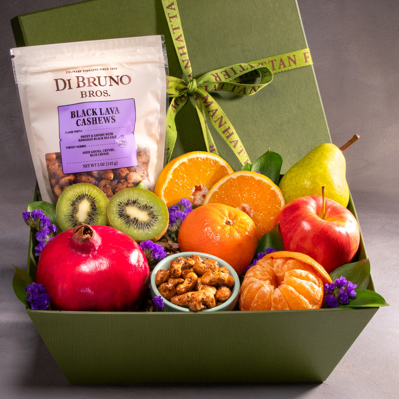 Manhattan Fruitier + Di Bruno Bros. Fruit and Nut Premier Gourmet Gift  Basket | Fruit and Nut