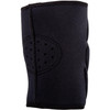 Recommended for BJJ and MMA fighters, these kneepads will go unremarked by their lightness and sobriety.