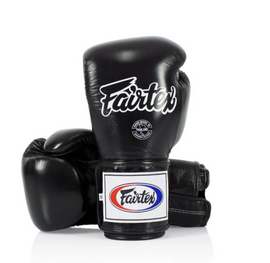 Fairtex Black Super Sparring Gloves in NZ – genuine leather Muay Thai gloves with triple-layer foam for elite protection, comfort, and durability. Fairtex Black Super Sparring Gloves in NZ – genuine leather Muay Thai gloves with triple-layer foam for elite protection, comfort, and durability.