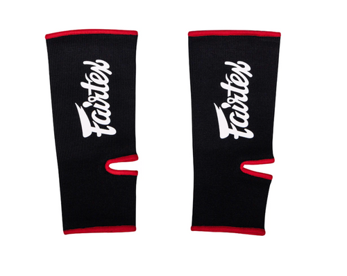 Protect your ankles with Fairtex AS3 Ankle Supports, designed for Muay Thai, MMA, kickboxing, and boxing. Premium compression provides superior stability, comfort, injury prevention, and unrestricted movement during training and competition.